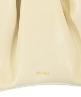 JW PEI（ジェイダブリューペイ）ハンドバッグ 白 サイズ:- レディース/2200602832025