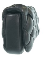 JW PEI（ジェイダブリューペイ）ショルダーバッグ 黒 サイズ:- レディース/2200662080091