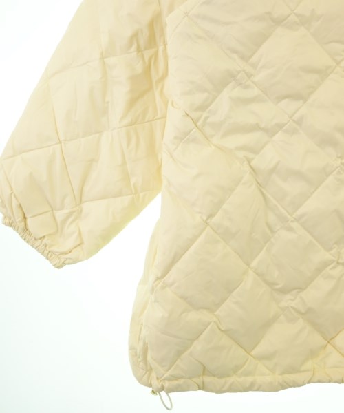 UNFILO（アンフィーロ）ダウンジャケット/ダウンベスト 黄 サイズ:M レディース/2200654693032