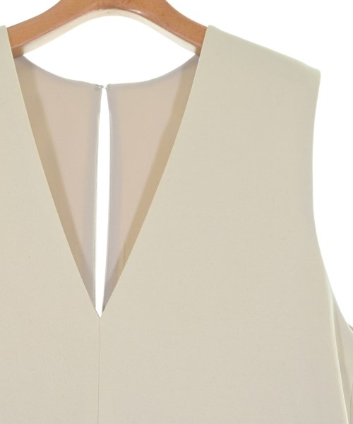 UNFILO（アンフィーロ）ワンピース ベージュ サイズ:MT(M位) レディース/2200649173013