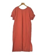 ITEMS URBAN RESEARCH（アイテムズアーバンリサーチ）ワンピース 赤 サイズ:F レディース/2200635069030