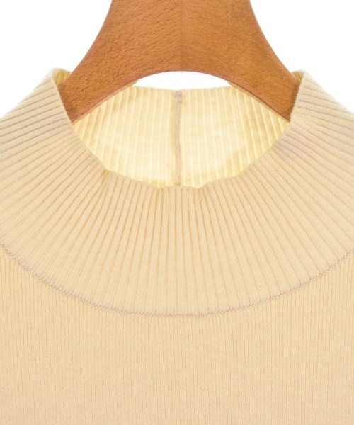 ITEMS URBAN RESEARCH（アイテムズアーバンリサーチ）ニット・セーター ベージュ サイズ:F レディース/2200613374033