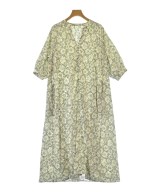 ITEMS URBAN RESEARCH（アイテムズアーバンリサーチ）ワンピース 白 サイズ:F レディース/2200620675024