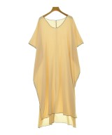 ITEMS URBAN RESEARCH（アイテムズアーバンリサーチ）ワンピース ベージュ サイズ:F レディース/2200674017269
