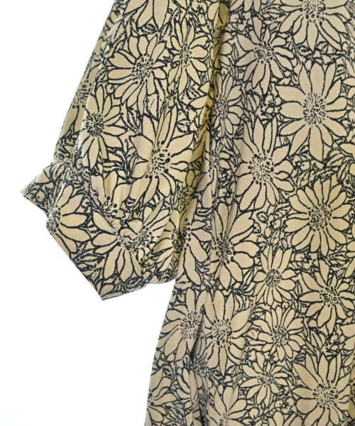 ITEMS URBAN RESEARCH（アイテムズアーバンリサーチ）ワンピース ベージュ サイズ:F レディース/2200730867104