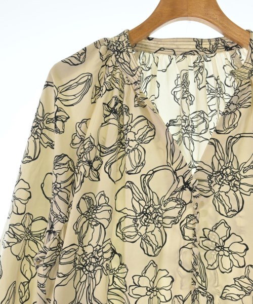 ITEMS URBAN RESEARCH（アイテムズアーバンリサーチ）ワンピース 白 サイズ:F レディース/2200730532026