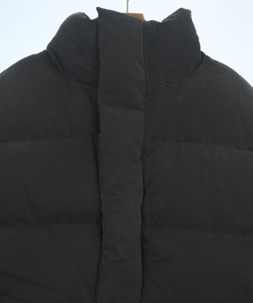 ENTIRE STUIDOS（エンタイアスタジオ）ダウンジャケット/ダウンベスト 黒 サイズ:XL メンズ/2200640817084