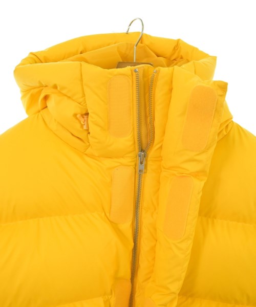 ENTIRE STUIDOS（エンタイアスタジオ）ダウンジャケット/ダウンベスト 黄 サイズ:XXL メンズ/2200675473170