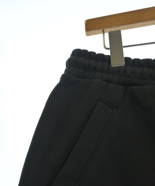 ENTIRE STUIDOS（エンタイアスタジオ）ショートパンツ 黒 サイズ:M メンズ/2200660832043