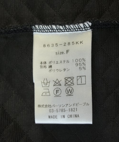 CHIGNON（シニヨン）Tシャツ・カットソー 黒 サイズ:F レディース/2200711348028