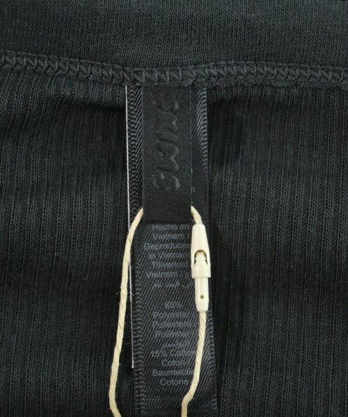 SKIMS（スキムス）Tシャツ・カットソー 黒 サイズ:M レディース/2200610487057