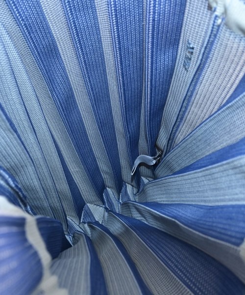 HVISK（ヴィスク）ショルダーバッグ 白 サイズ:- レディース/2200667797048