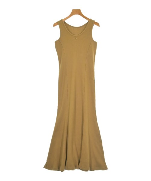 アニュアンス(anuans)のanuans ワンピース