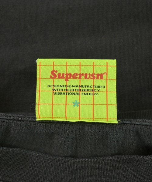 SUPERVSN STUDIOS（スーパーヴィジョンストゥディオス）Tシャツ・カットソー 黒 サイズ:L メンズ/2200700506040