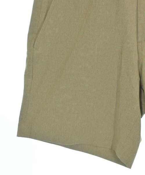 VUORI（ヴォーリ）ショートパンツ カーキ サイズ:XS メンズ/2200733843334