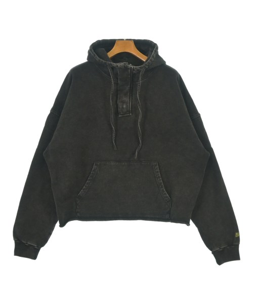 ウェンズデイ(wenzday)のwenzday パーカー