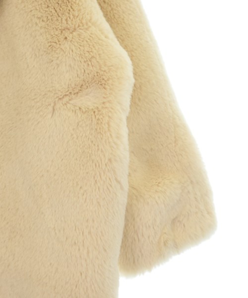 THINK FUR（シンクファー）その他 白 サイズ:S レディース/2200714391045