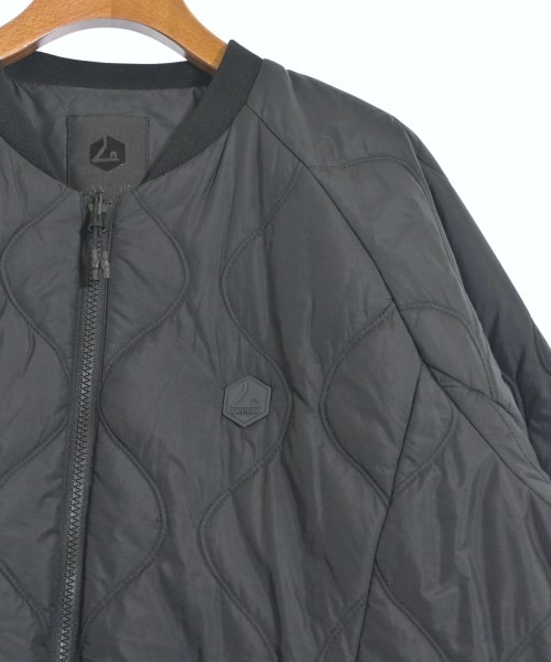 LANTERN（ランタン）ダウンジャケット/ダウンベスト 黒 サイズ:4(XL位) メンズ/2200662028017