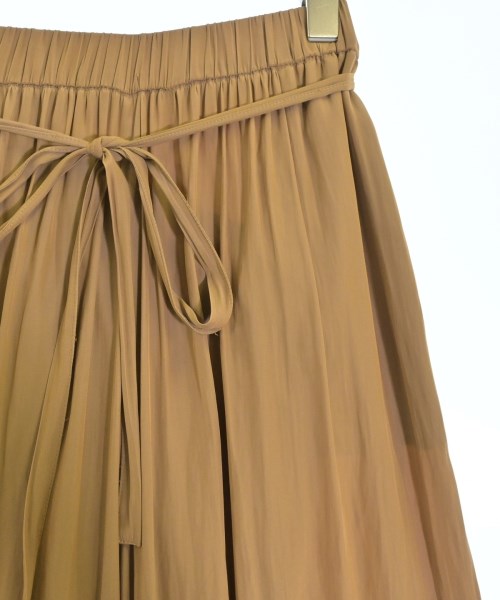 PRIMATTIVO HANAE MORI SPORTS（プリマティーボハナエモリスポーツ）その他 ベージュ サイズ:38(S位) レディース/2200613556095