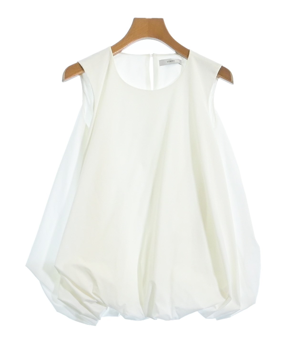 【新品】VIRINA スージーシャツ　白 ヴィリーナ VIRINA スージーパールボタンシャツ （ホワイト） -靴