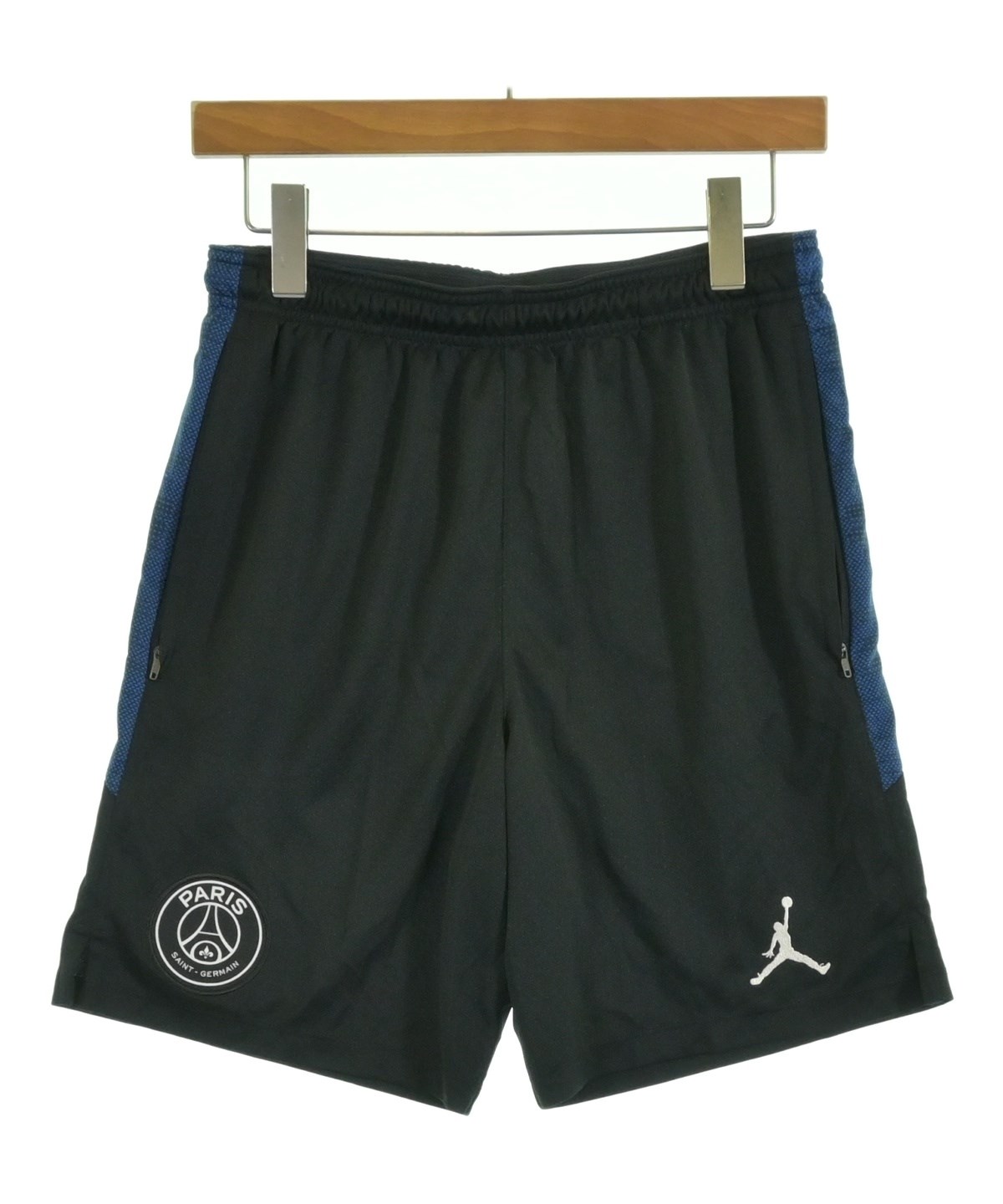 美品 Jordan Brand ショートパンツ ブラック JORDAN BRAND（ジョーダンブランド）ショートパンツ 黒 サイズ:M