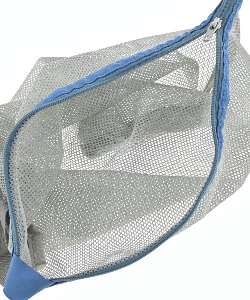 KURASHI & Trips PUBLISHING（クラシアンドトリップスパブリッシング）ポーチ グレー サイズ:- レディース/2200610633065