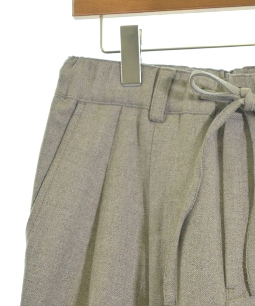 KURASHI & Trips PUBLISHING（クラシアンドトリップスパブリッシング）その他 茶 サイズ:L レディース/2200611536648