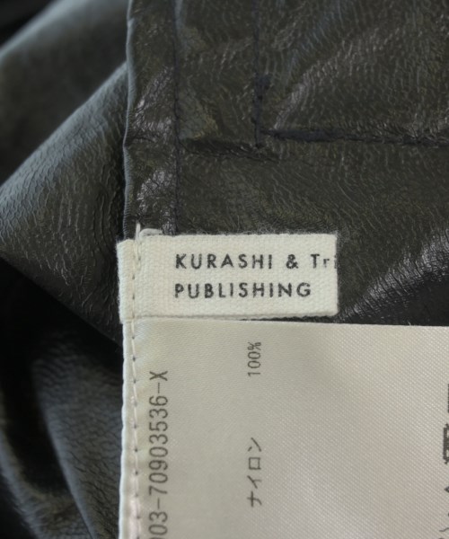 KURASHI & Trips PUBLISHING（クラシアンドトリップスパブリッシング）その他 紺 サイズ:F レディース/2200715863084