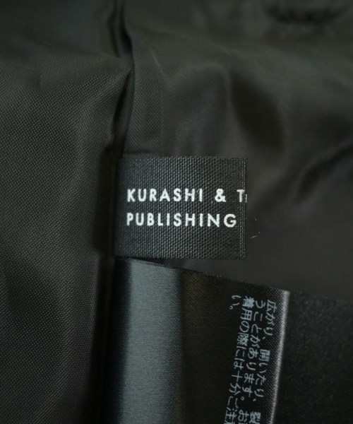 KURASHI & Trips PUBLISHING（クラシアンドトリップスパブリッシング）その他 黒 サイズ:M レディース/2200700167104
