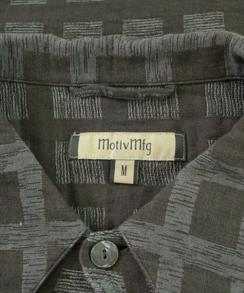 MotivMfg（モチーフマニファクチャリング）カジュアルシャツ グレー サイズ:M メンズ/2200677931111