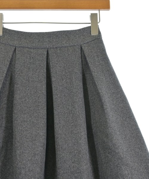 THREE SQUARE（スリースクエア）ロング・マキシ丈スカート グレー サイズ:F レディース/2200661392027