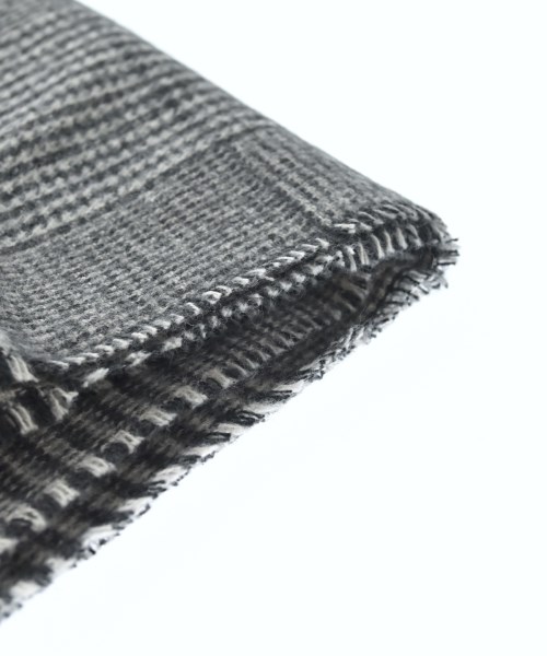 THREE SQUARE（スリースクエア）ストール グレー サイズ:- レディース/2200661392386