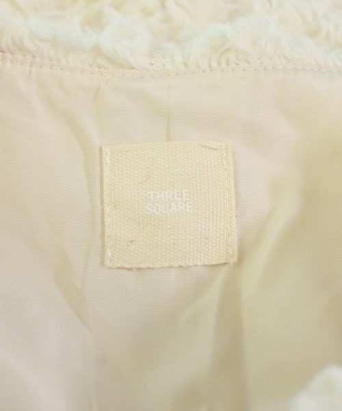 THREE SQUARE（スリースクエア）ブルゾン 白 サイズ:F レディース/2200661686065