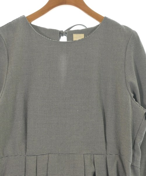 THREE SQUARE（スリースクエア）ブラウス 白 サイズ:F レディース/2200661686874