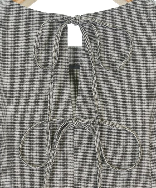 THREE SQUARE（スリースクエア）ブラウス 白 サイズ:F レディース/2200661687154