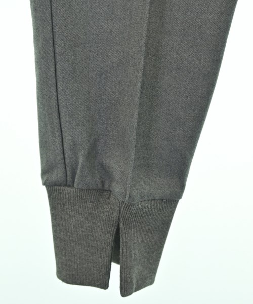 THREE SQUARE（スリースクエア）その他 グレー サイズ:36(S位) レディース/2200661690260