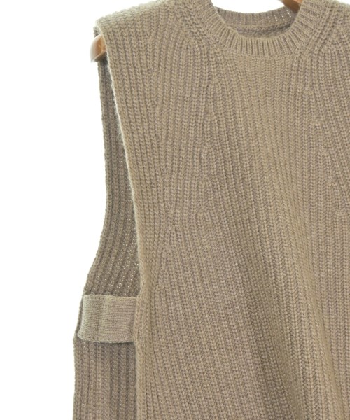 THREE SQUARE（スリースクエア）ベスト ベージュ サイズ:F レディース/2200661691069