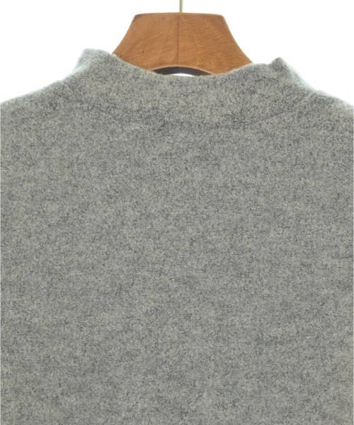 THREE SQUARE（スリースクエア）カジュアルシャツ 白 サイズ:F レディース/2200661693346