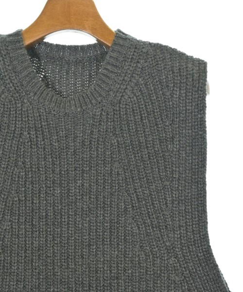 THREE SQUARE（スリースクエア）ベスト グレー サイズ:F レディース/2200661694725