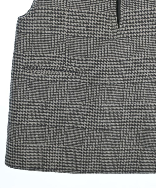 THREE SQUARE（スリースクエア）ベスト 黒 サイズ:F レディース/2200661705278