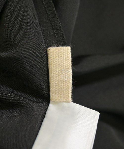 THREE SQUARE（スリースクエア）ブラウス 黒 サイズ:F レディース/2200661718070