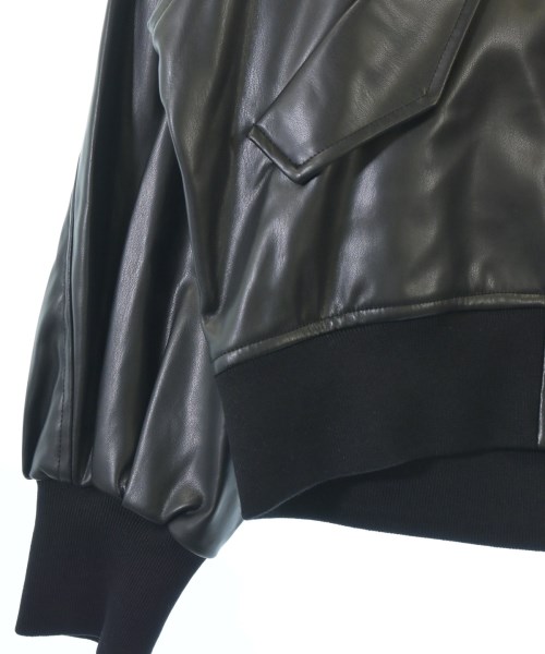 THREE SQUARE（スリースクエア）スタジャン 黒 サイズ:F レディース/2200661720684