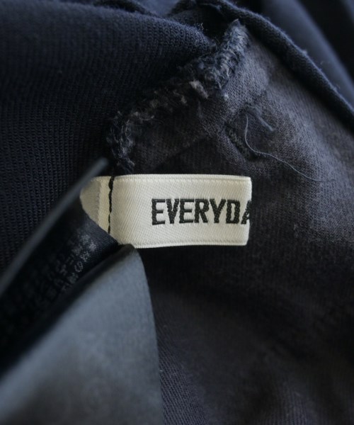 EVERYDAY I LIKE（エブリデイアイライク）その他 紺 サイズ:36(S位) レディース/2200614328042