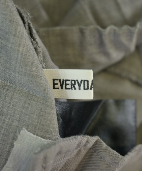 EVERYDAY I LIKE（エブリデイアイライク）スラックス グレー サイズ:36(S位) レディース/2200713512434
