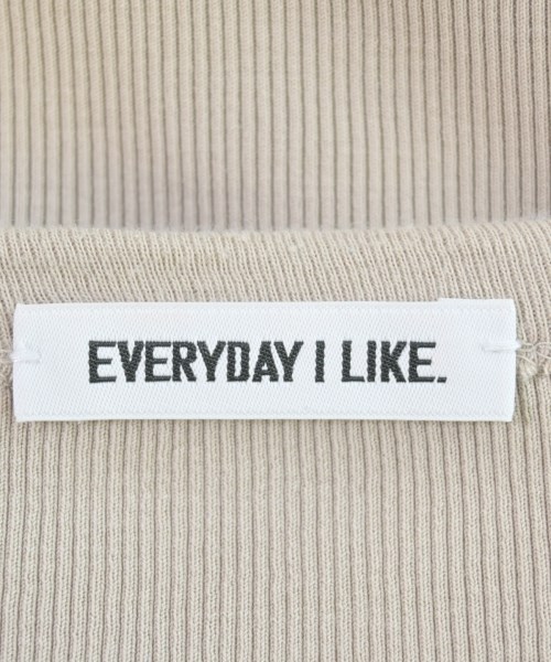 EVERYDAY I LIKE（エブリデイアイライク）Tシャツ・カットソー ベージュ サイズ:F レディース/2200725099152