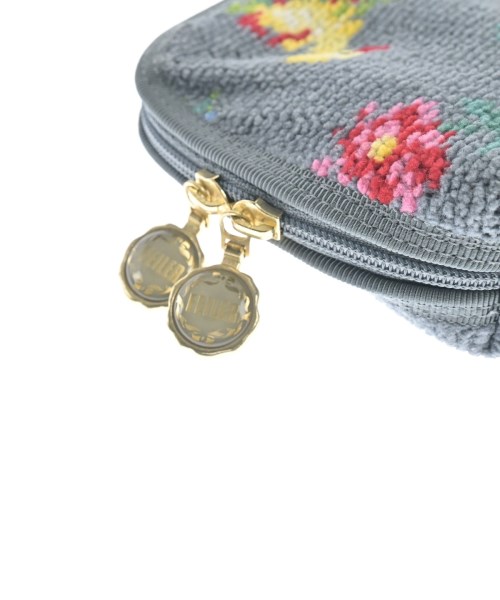 FEILER（フェイラー）ポーチ グレー サイズ:- レディース/2200615328096