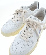 AUTRY（オートリー）スニーカー 白 サイズ:EU41(26cm位) メンズ/2200640021108