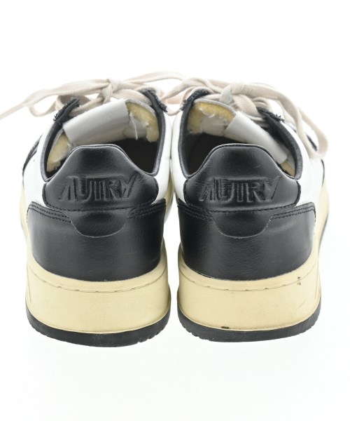 AUTRY（オートリー）スニーカー 白 サイズ:EU42(27cm位) メンズ/2200618595136
