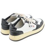 AUTRY（オートリー）スニーカー 白 サイズ:EU42(27cm位) メンズ/2200618595136