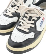 AUTRY（オートリー）スニーカー 白 サイズ:EU42(27cm位) メンズ/2200618595136